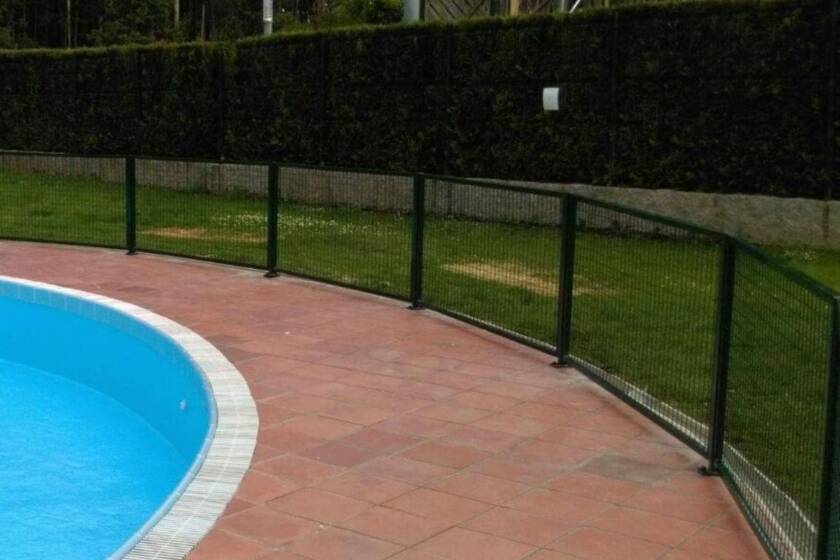 bastidores piscina